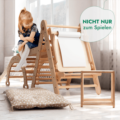 Klettergerüst: Kletterdreieck, Kletterbogen mit Kissen, Rutsche, Kletternetz, Maltafel, Kinderstuhl – Beige